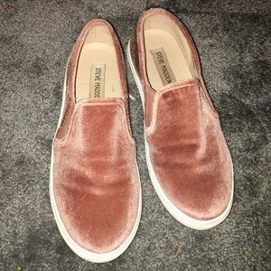 Steve Madden pink shoes